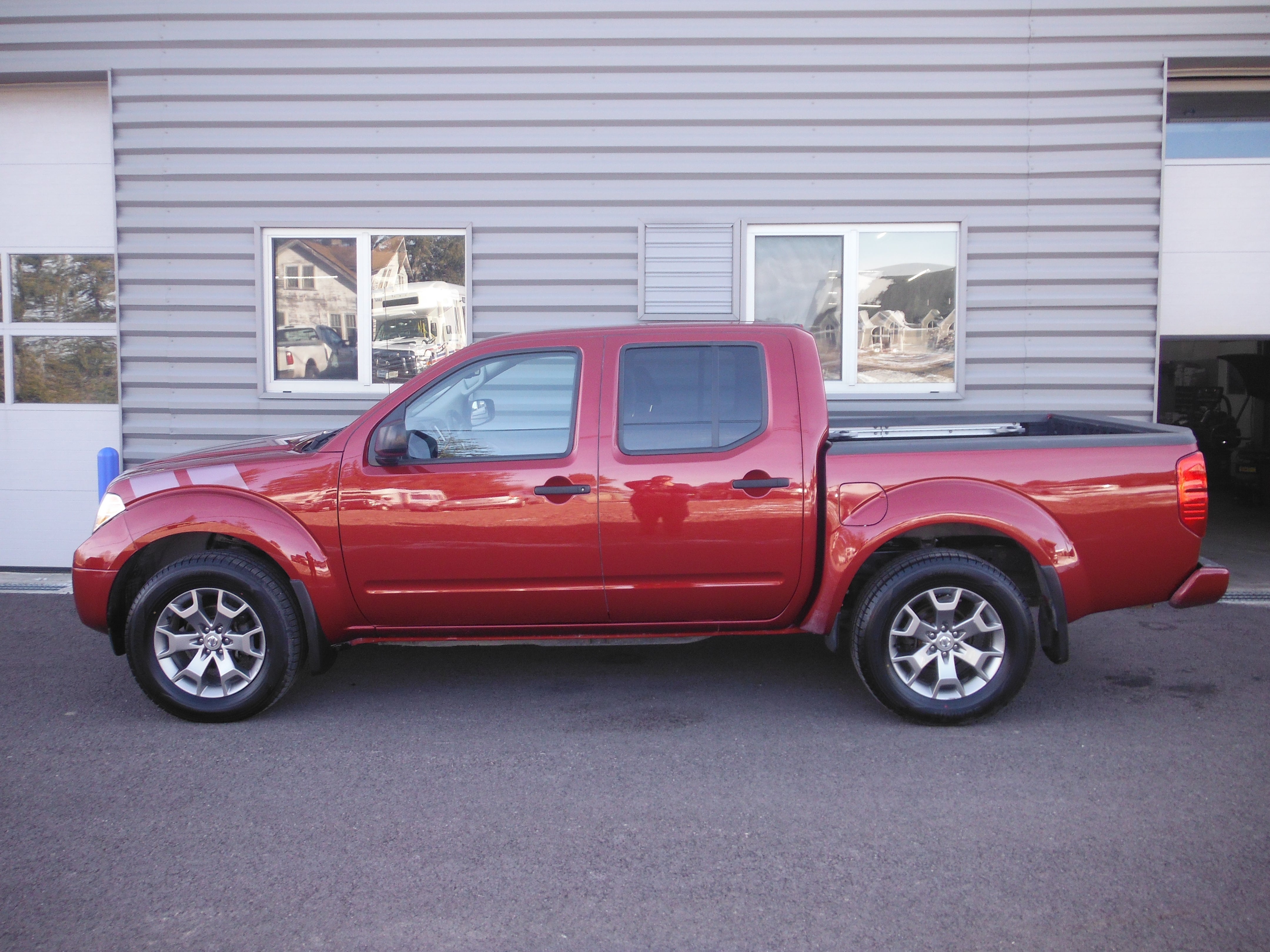 2021 Nissan Frontier SV