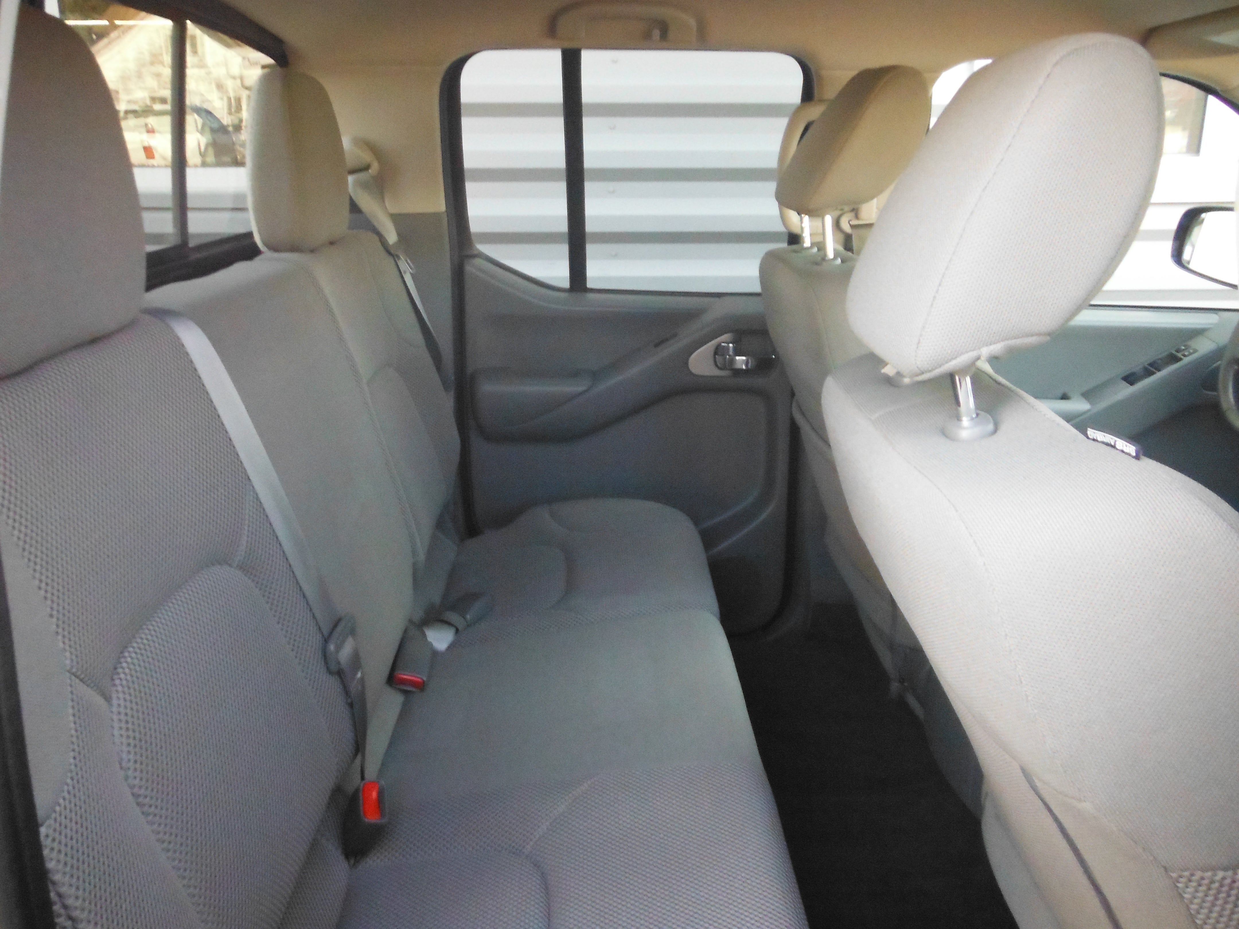 2021 Nissan Frontier SV