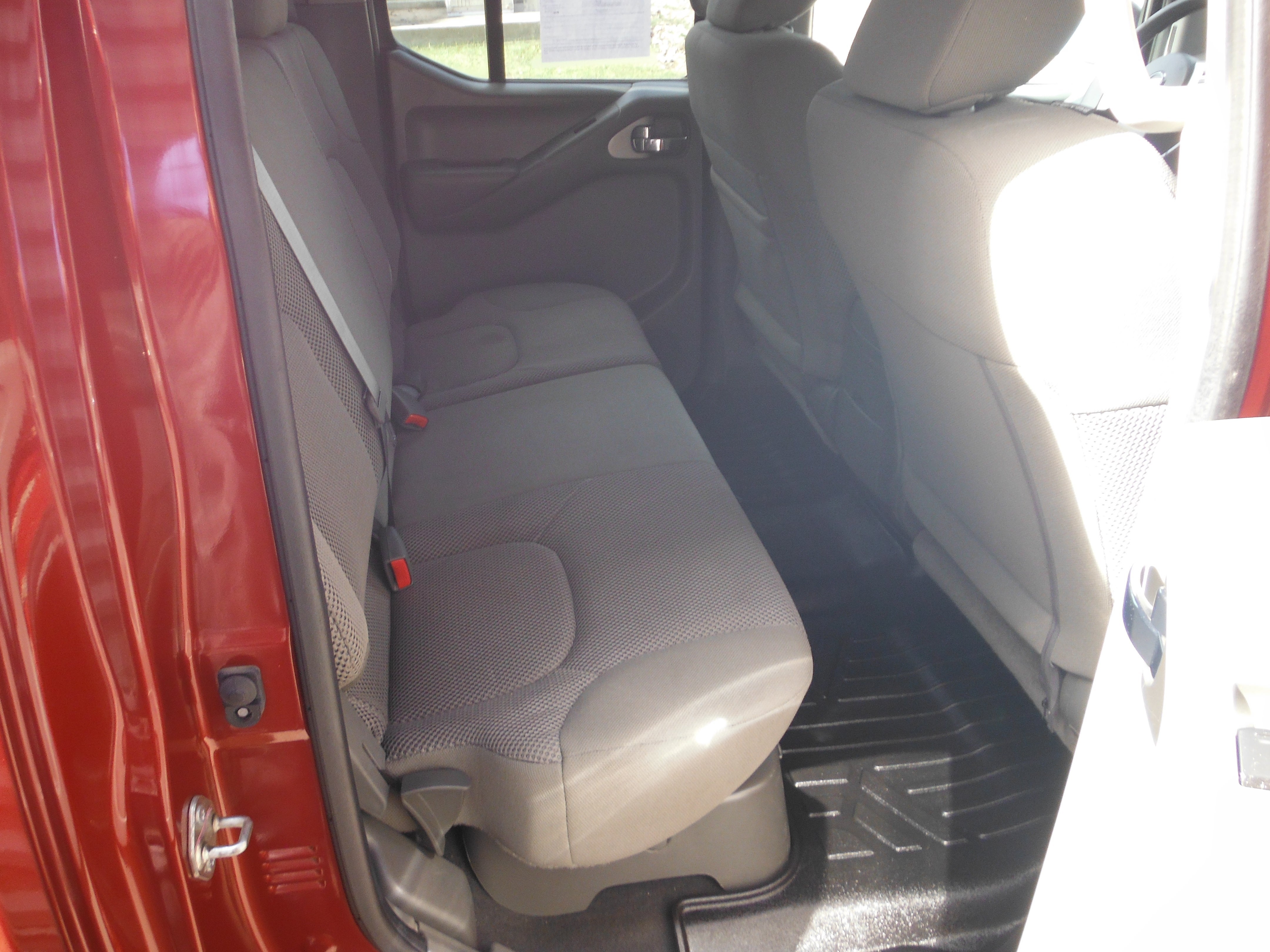 2020 Nissan Frontier SV