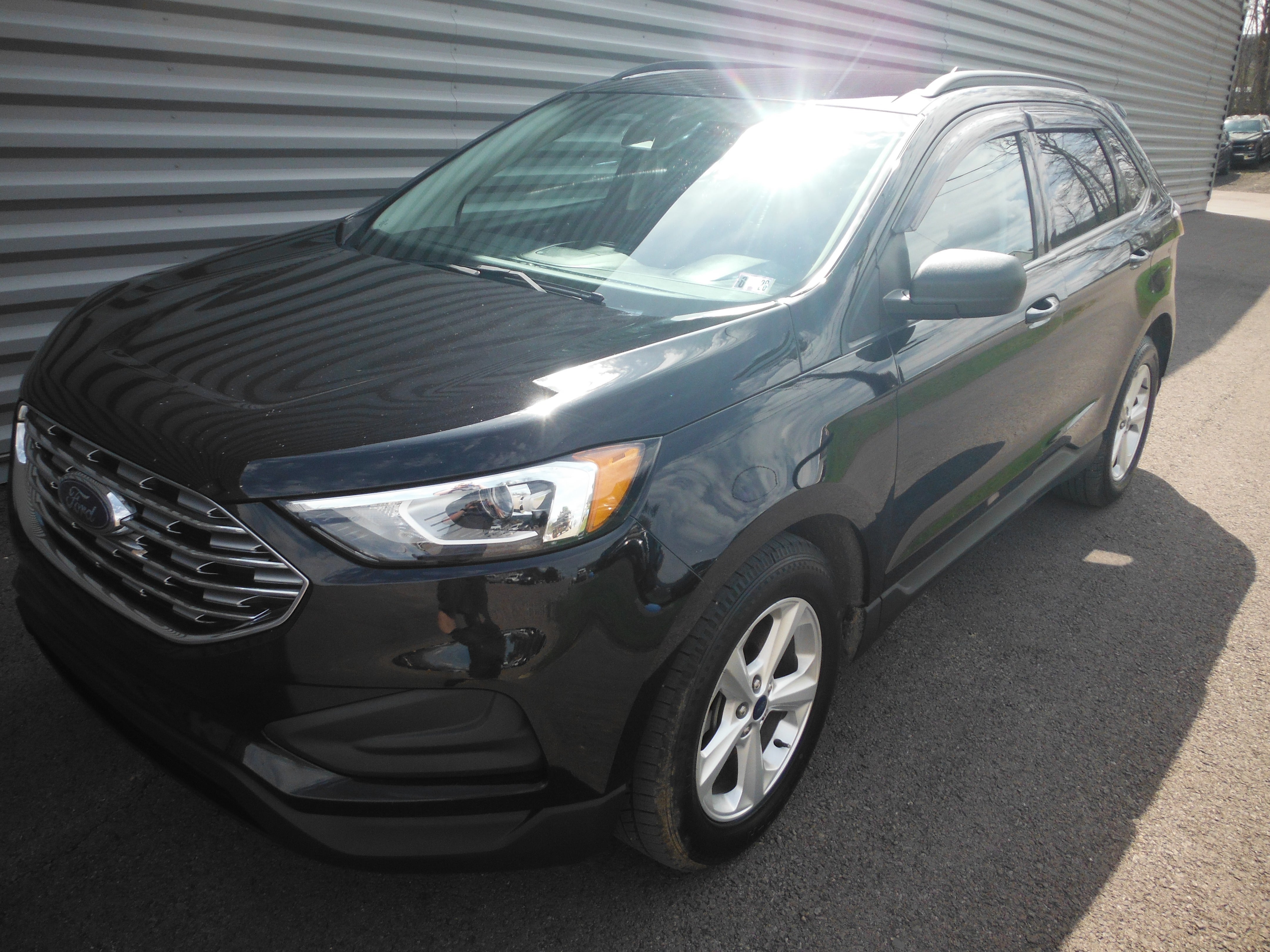 2021 Ford Edge SE