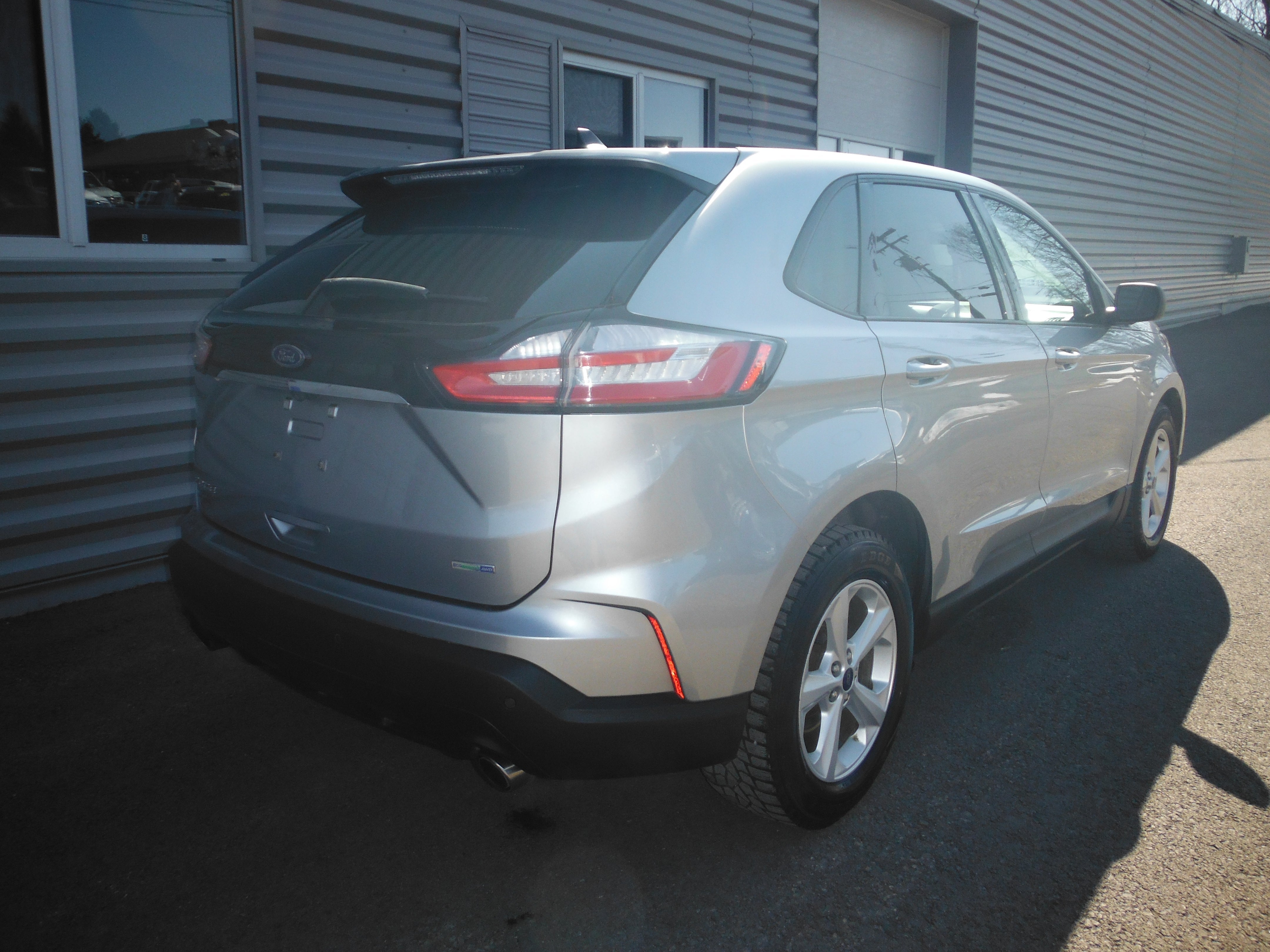 2020 Ford Edge SE