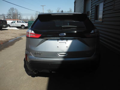 2020 Ford Edge SE