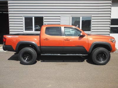 2018 Toyota Tacoma TRD Off-Road