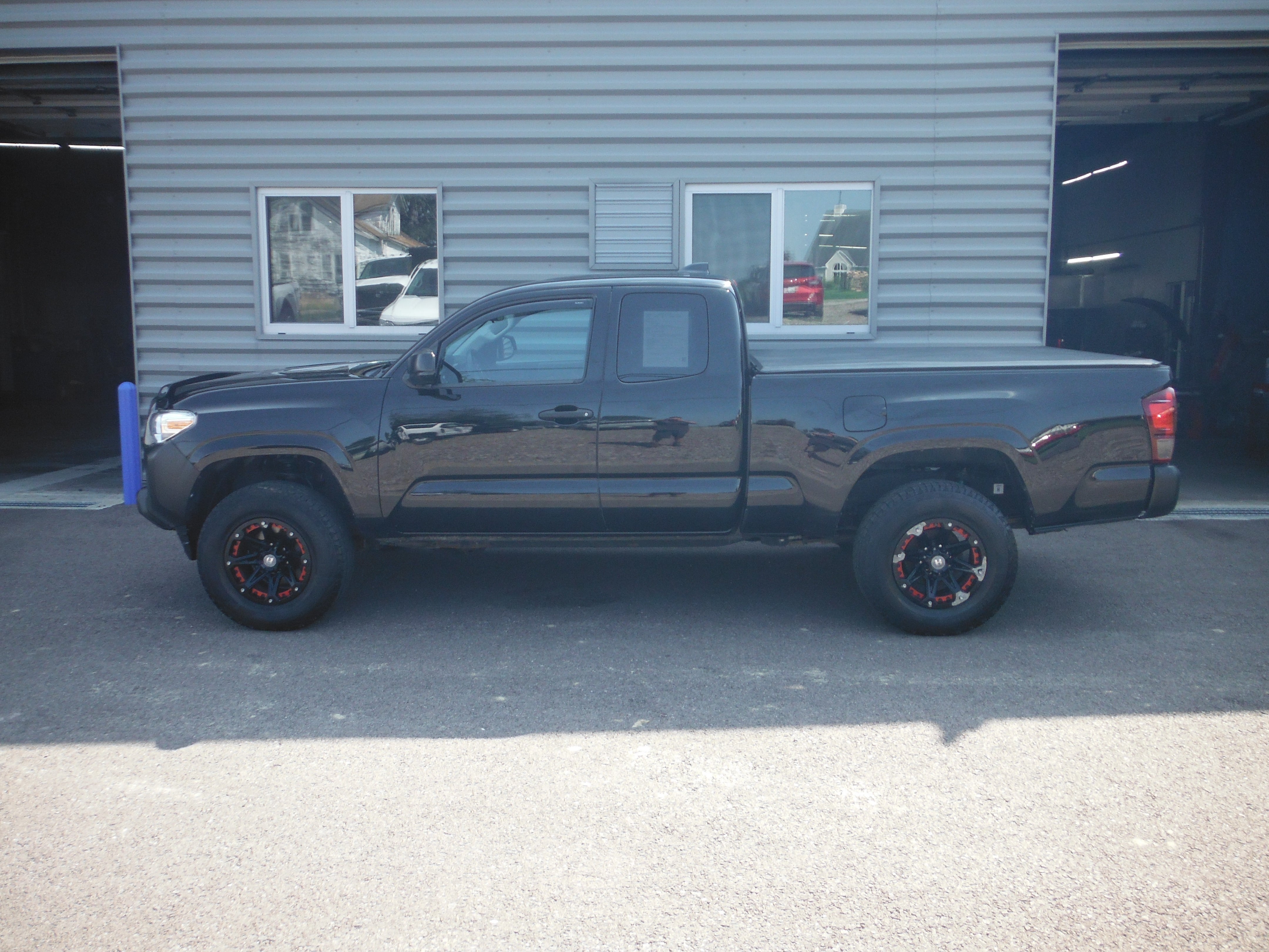2021 Toyota Tacoma 4WD SR