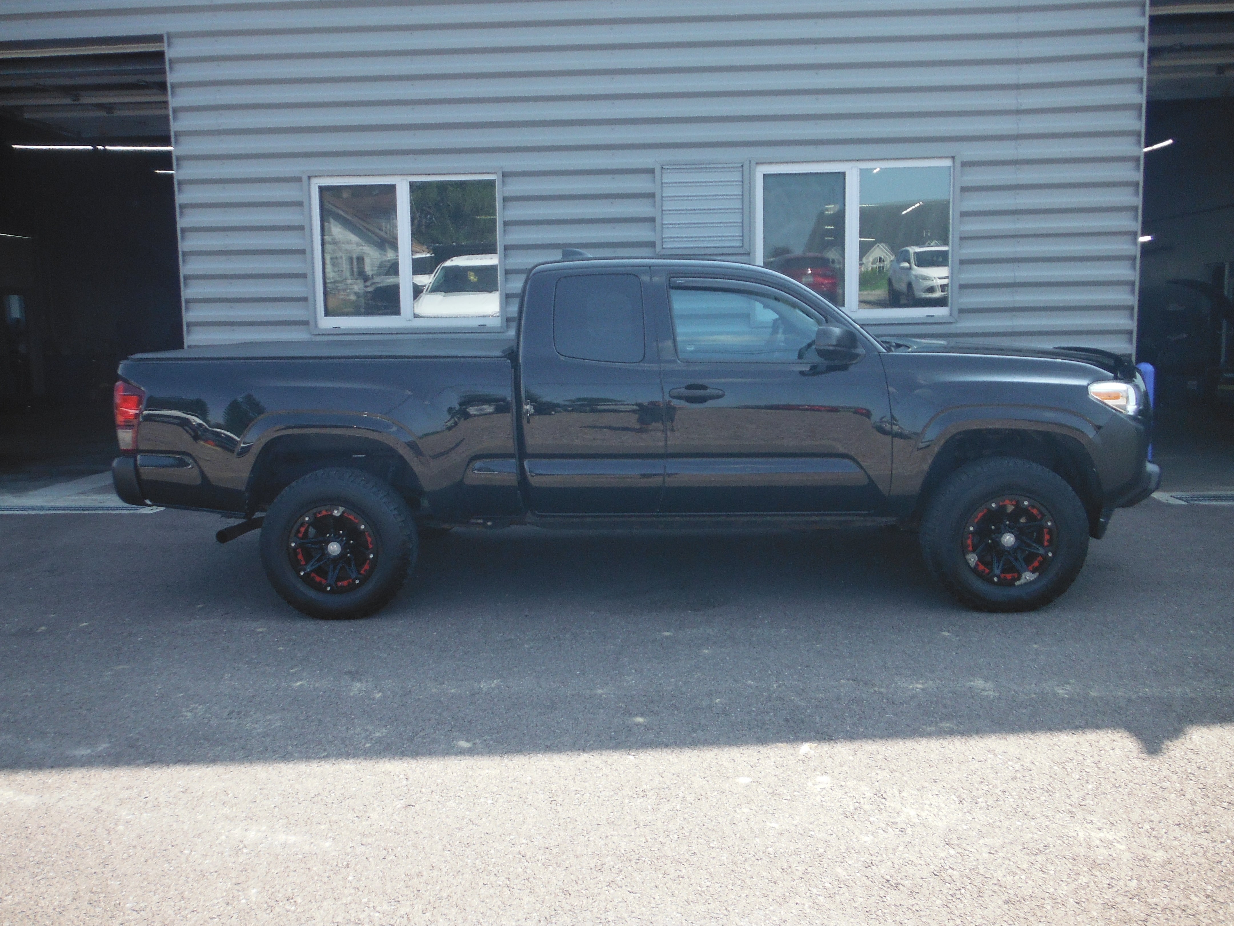 2021 Toyota Tacoma 4WD SR