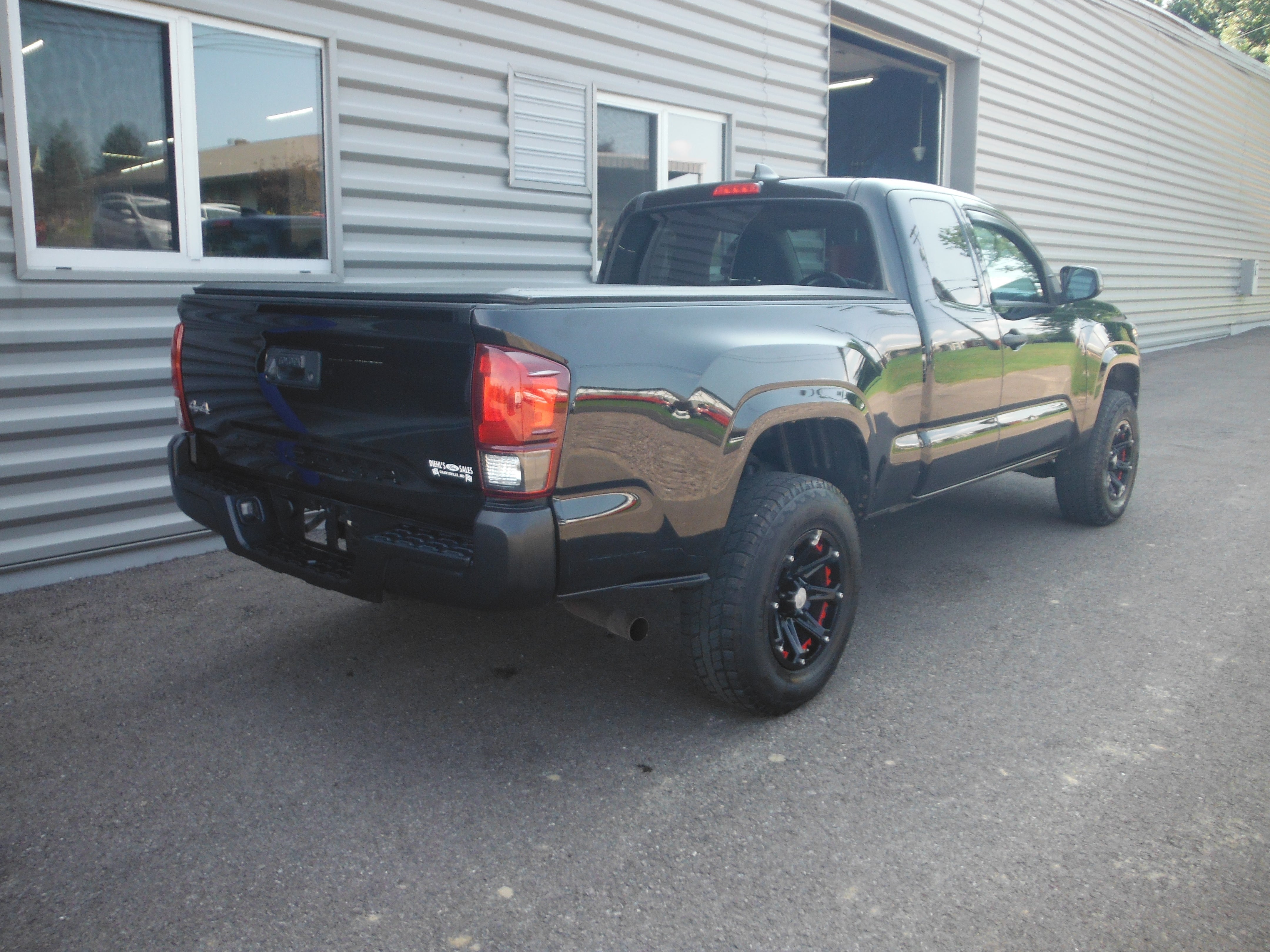 2021 Toyota Tacoma 4WD SR