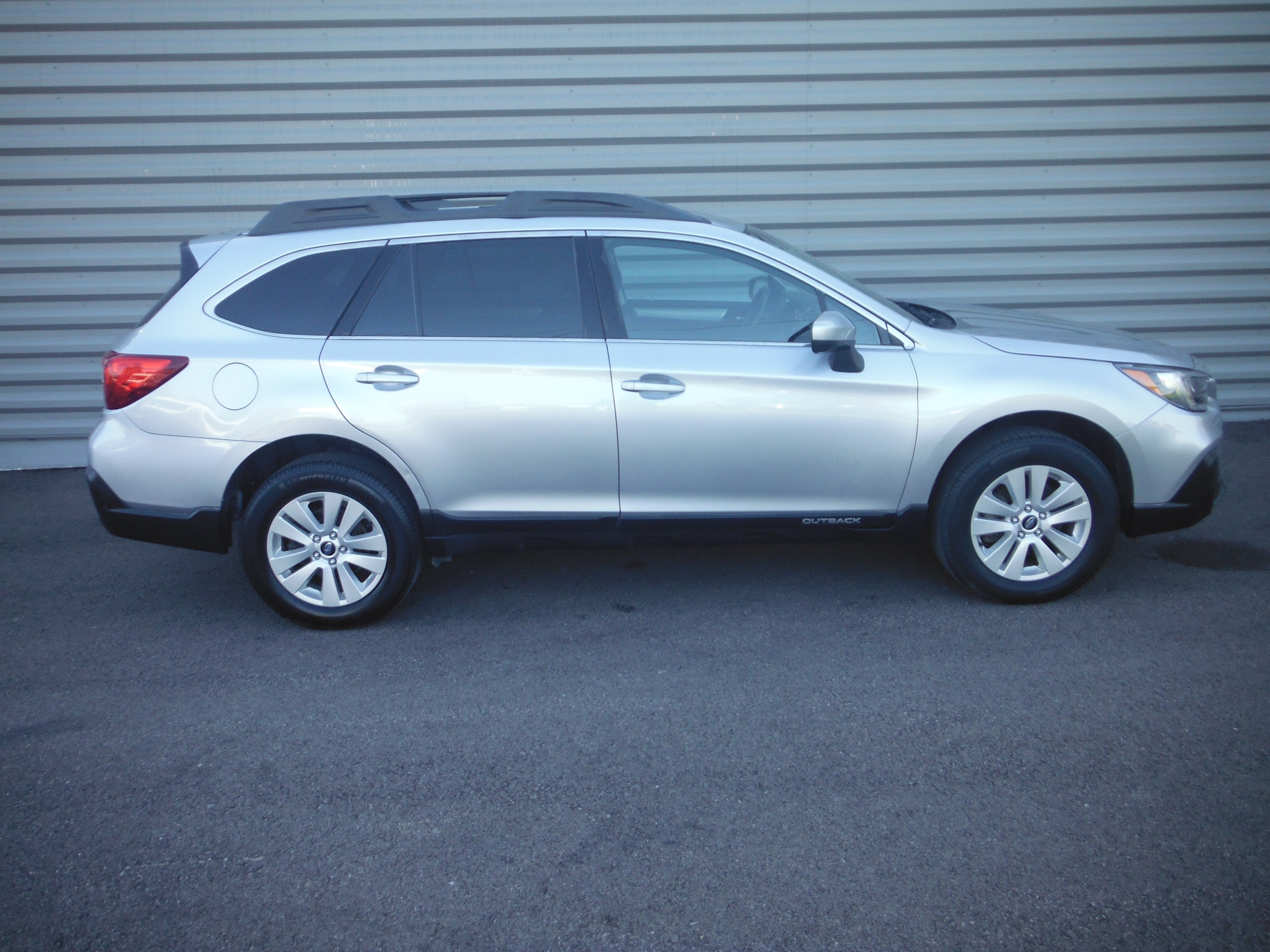 2019 Subaru Outback Premium