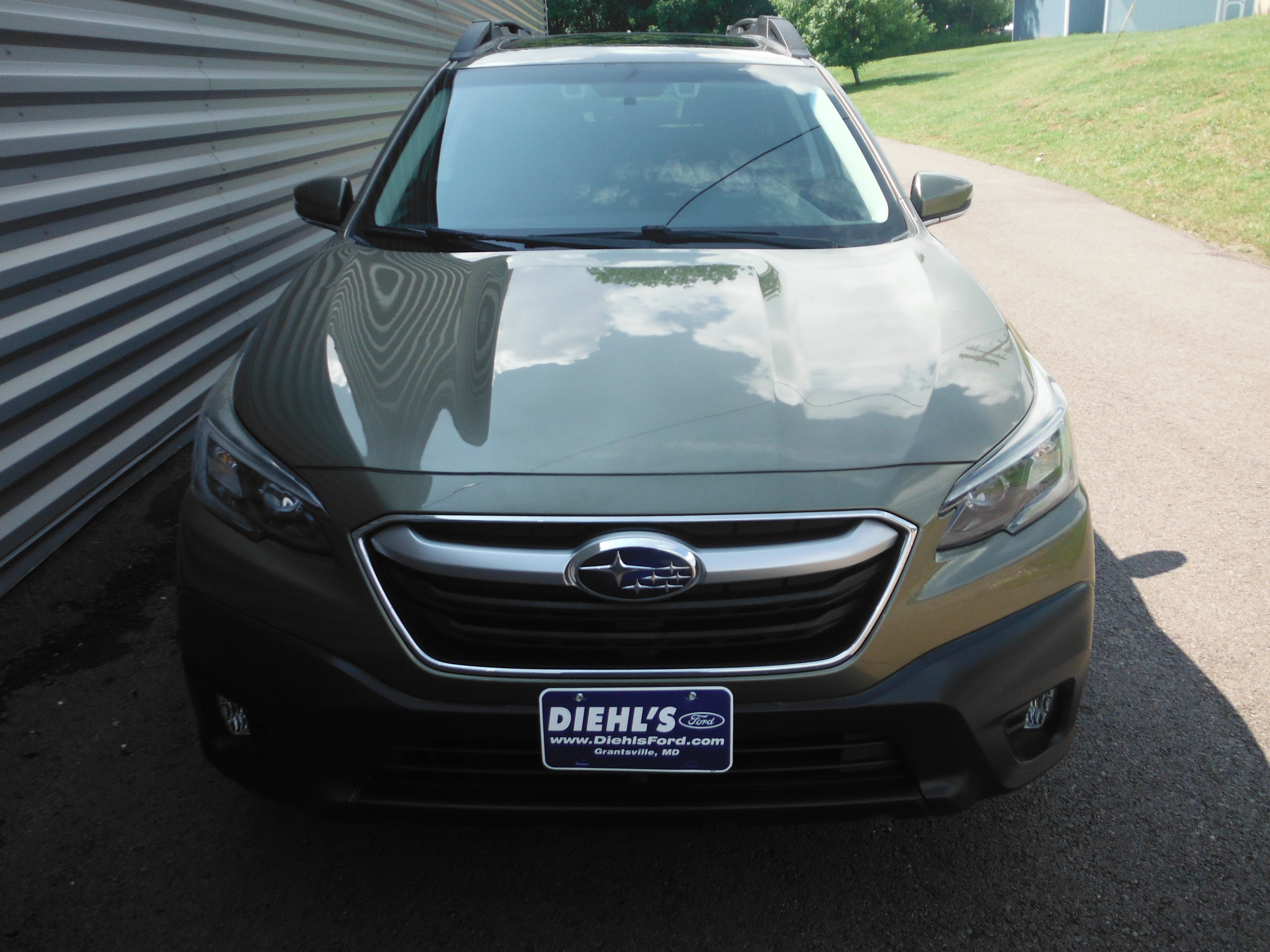 2022 Subaru Outback Premium