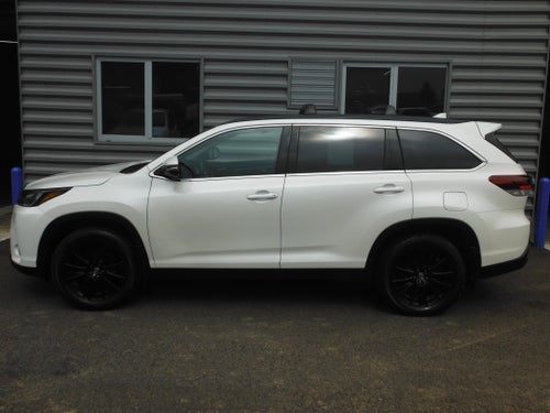 2019 Toyota Highlander SE