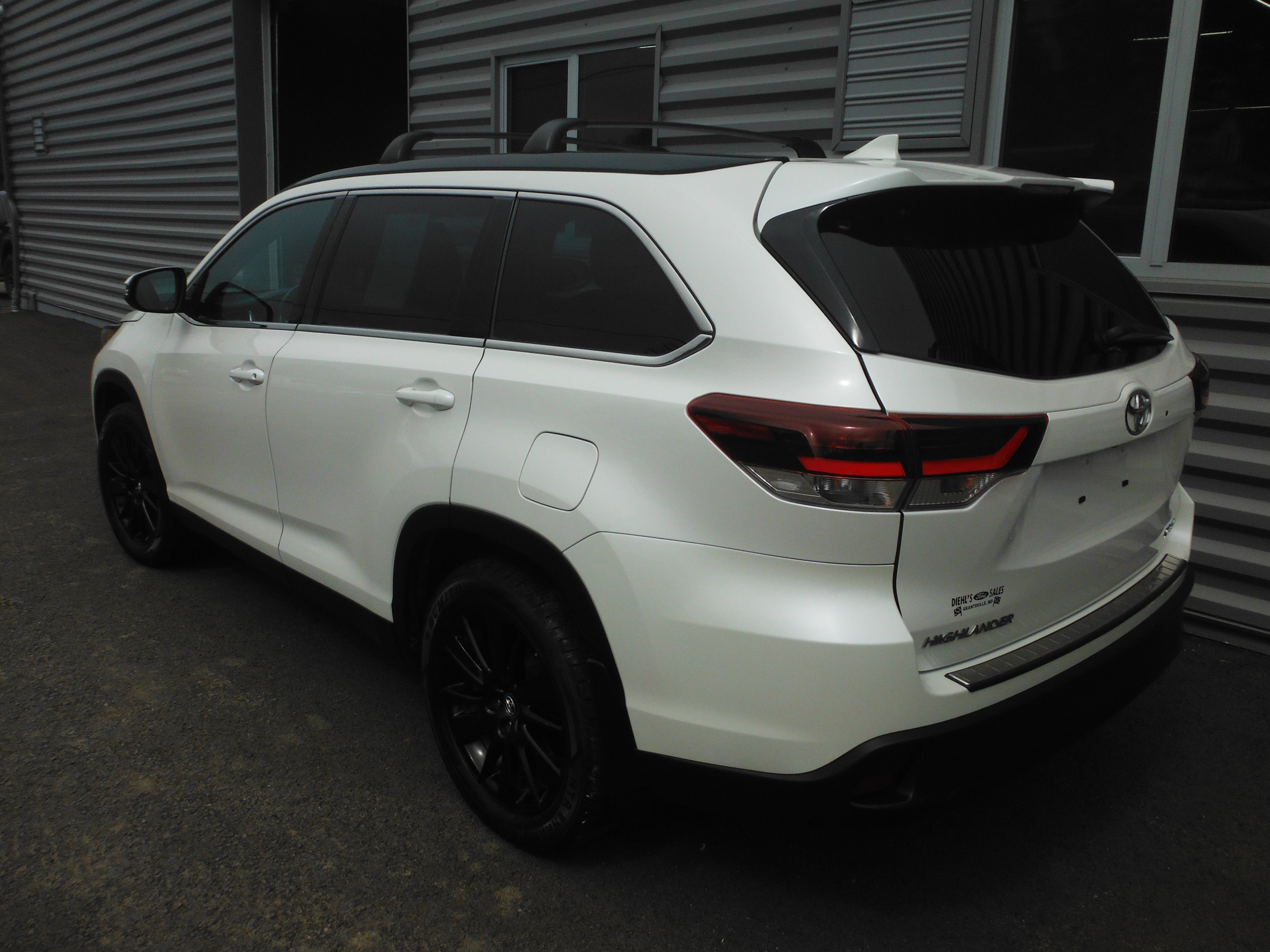 2019 Toyota Highlander SE