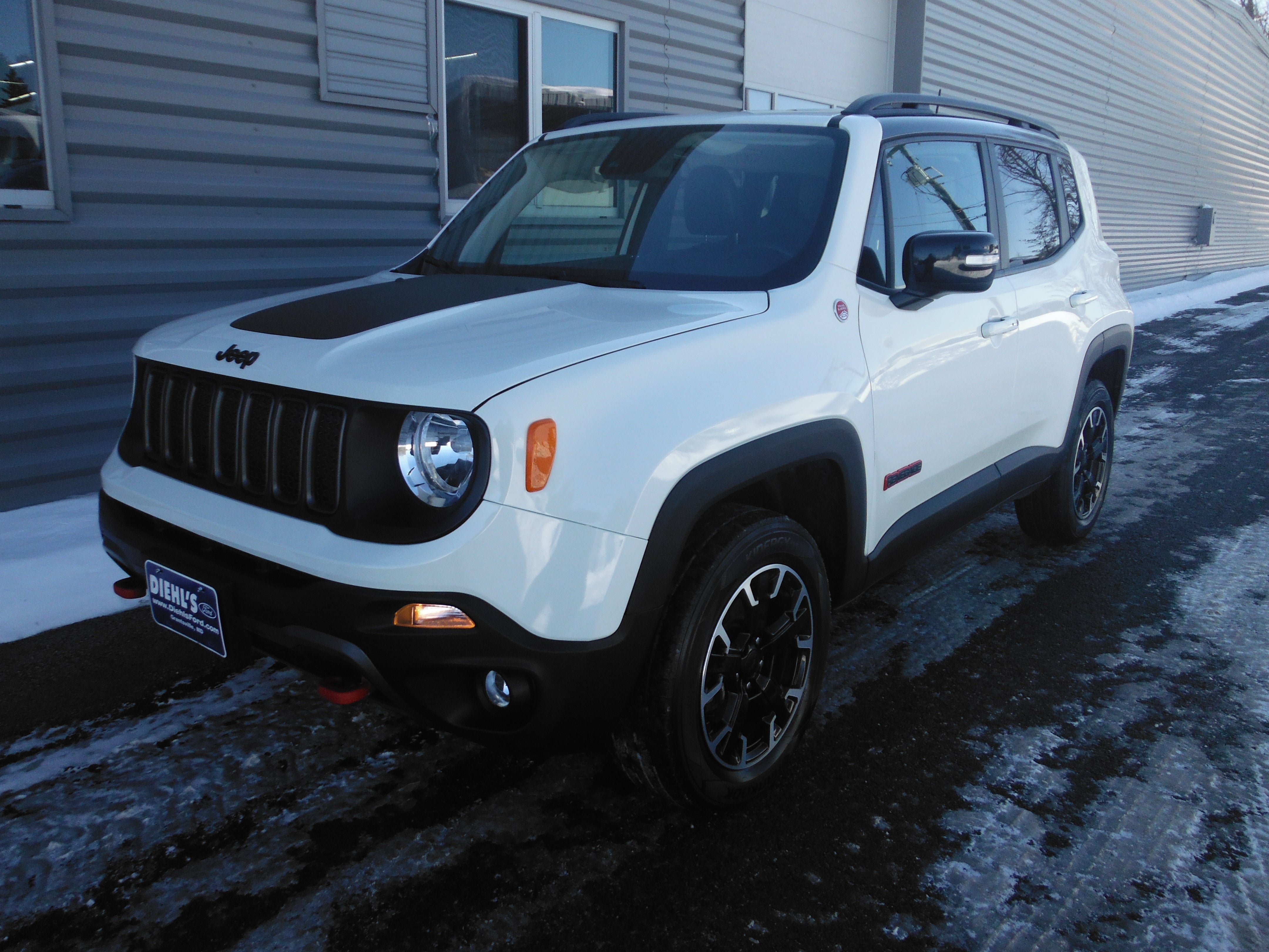 2023 Jeep Renegade Trailhawk
